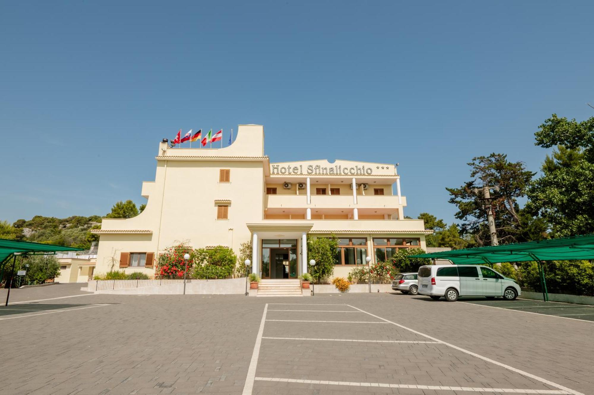 Hotel Sfinalicchio Vieste Esterno foto